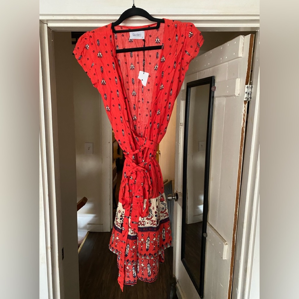 Isla Bay Small short wrap dress